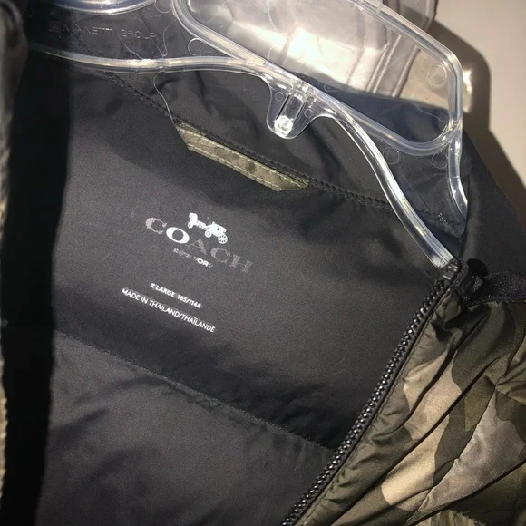 Used - Picture 2 of 3